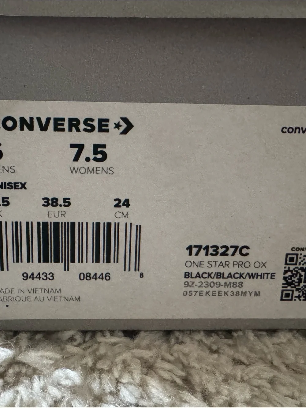 Converse suede upper